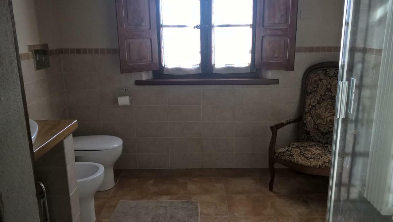 L'Albero Della Gioia Bed and Breakfast Villanova sull'Arda Exterior foto
